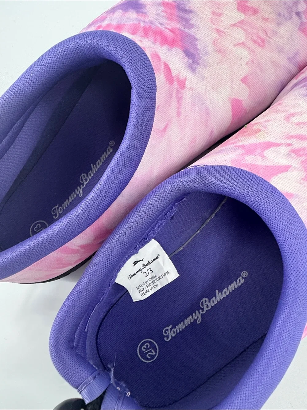 TOMMY BAHAMA Girls Pink & Purple Tie-Dye Slip-On Water Shoes Size 2/3 EUC